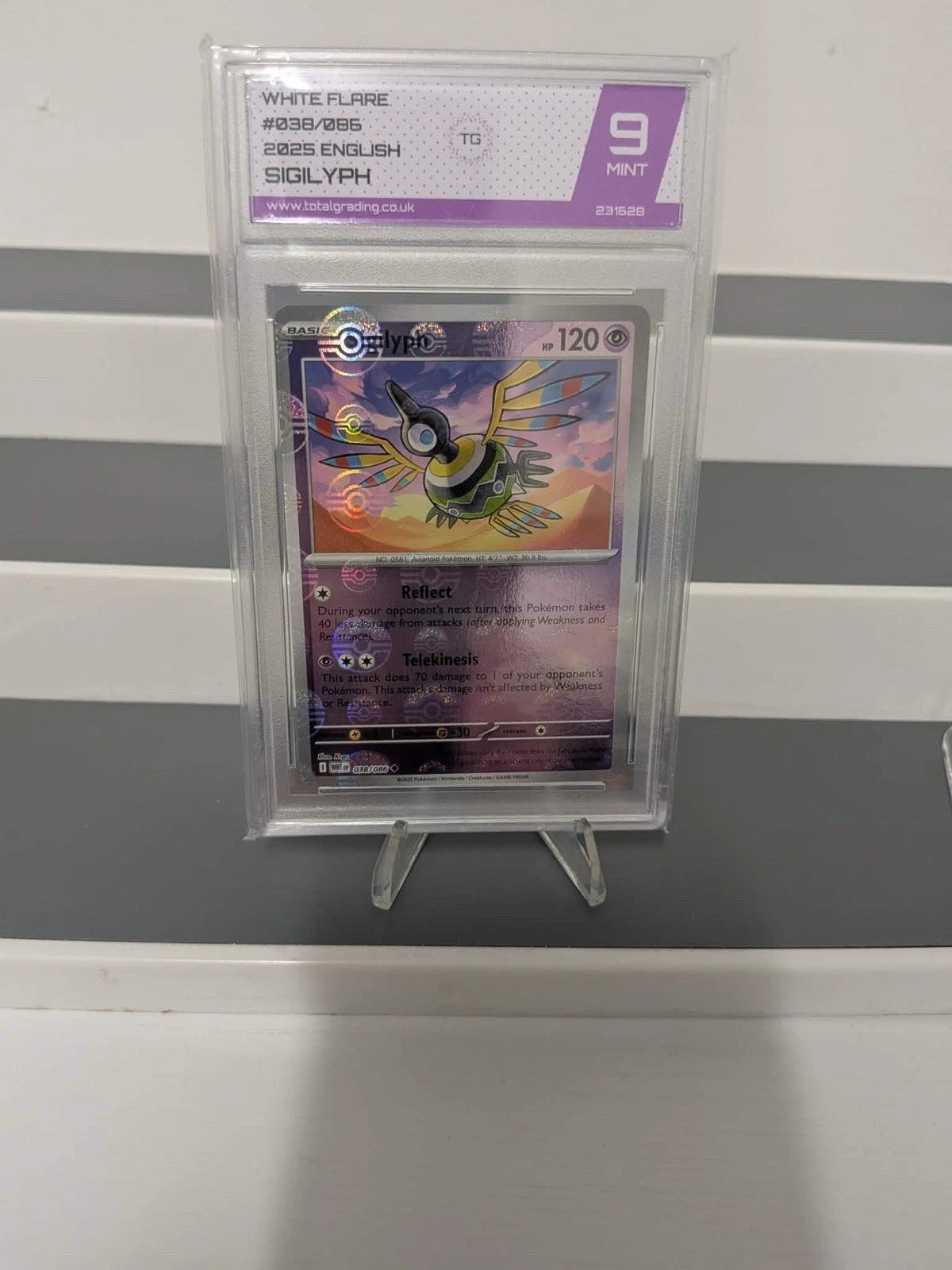 Pokemon White Flare-Sigilyph 038/086 Pokeball Reverse Holo TG9 Graded